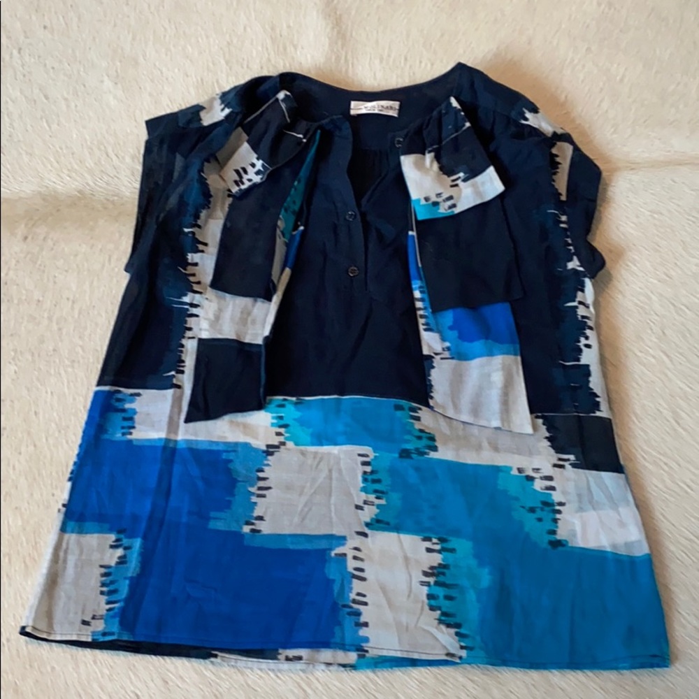 Anna molinari blue print blouse.